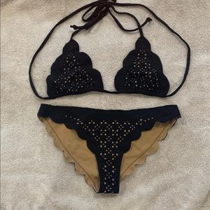 Marysia  is swim suit bikini